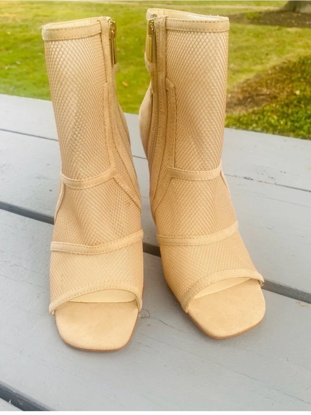 Jessica Simpson Jassie Mesh Peep Toe Booties Beige/Tan Size 8.5 NWOT